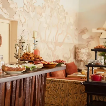 Alojamento de Acomodação e Pequeno-almoço La Folie