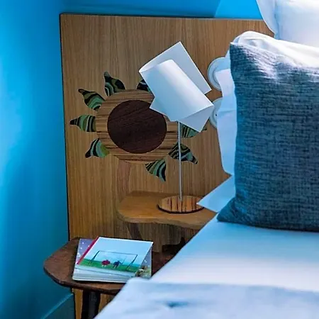 La Folie Bed & Breakfast 4*